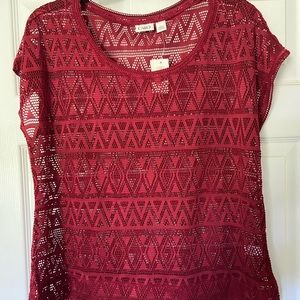 Burgundy short sleeve cutout blouse
